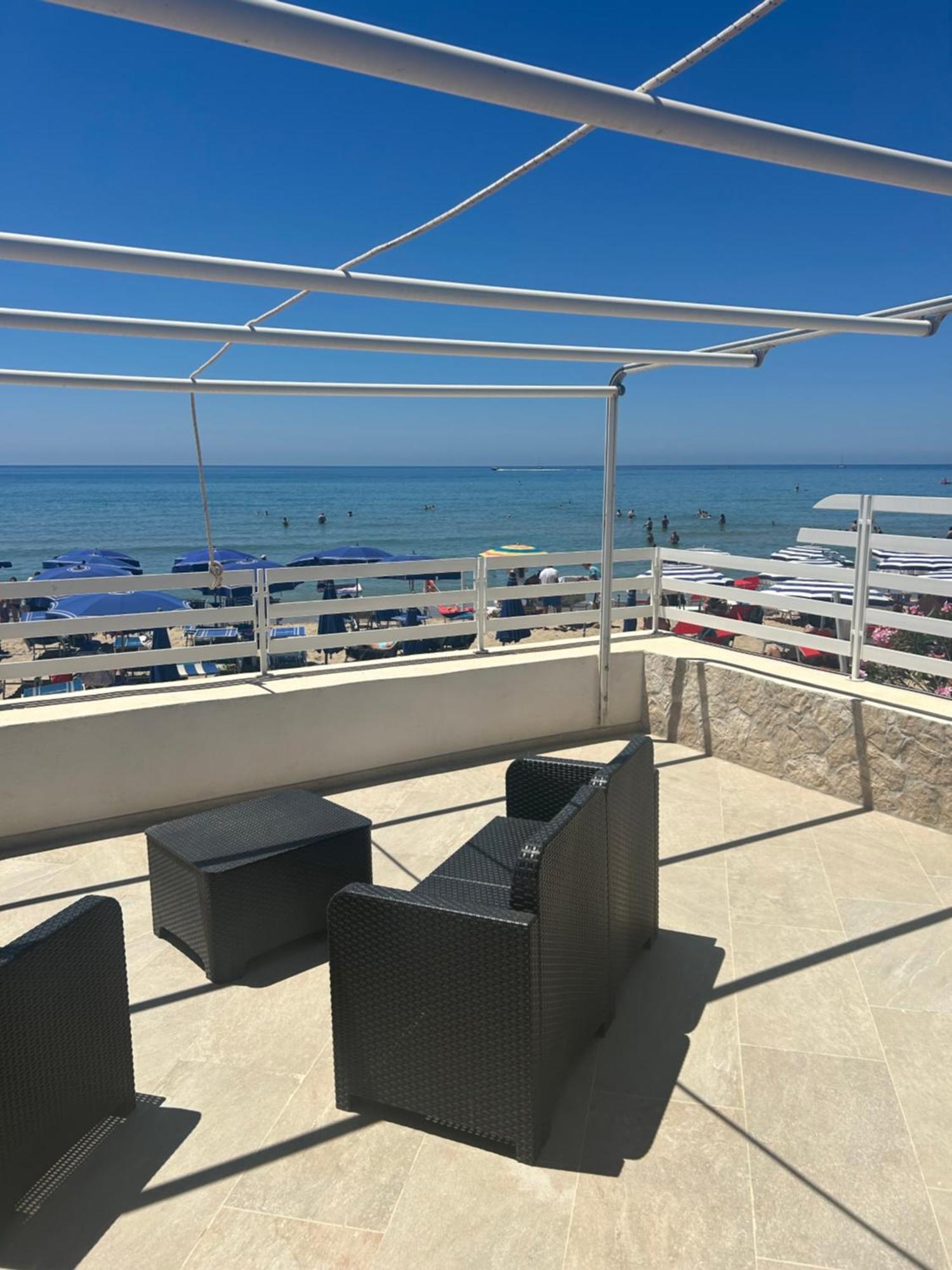 Palomera Luxury Apartment Sul Mare Gaeta Kültér fotó