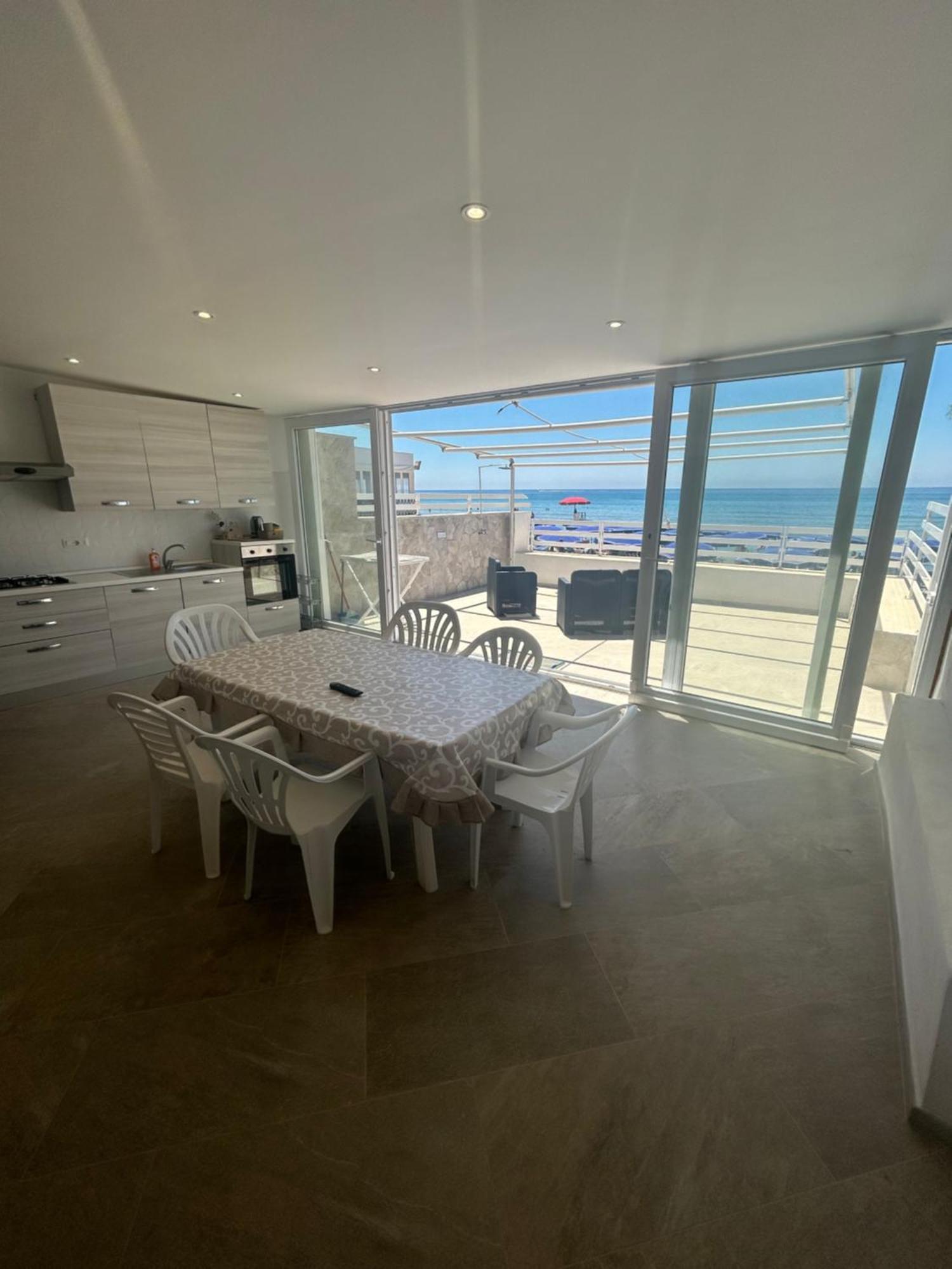 Palomera Luxury Apartment Sul Mare Gaeta Kültér fotó
